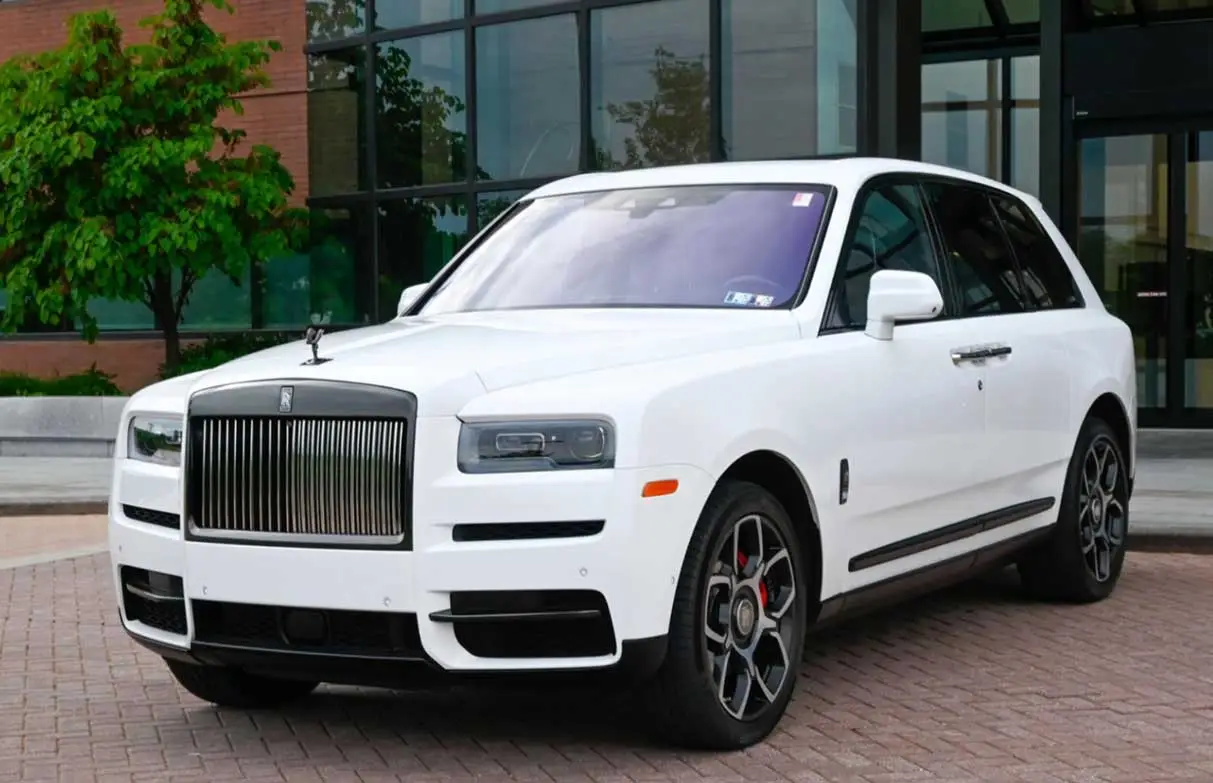 rolls-royce-cullinan1